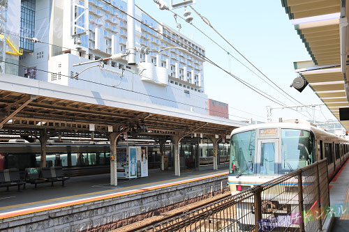 みやこ路快速電車