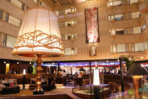 新幹線の中央口改札