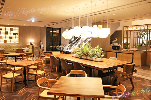 ホテルフォルツァ京都四条河原町の朝食会場