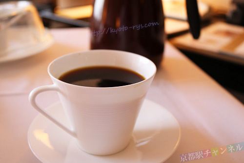 ルームサービスの珈琲