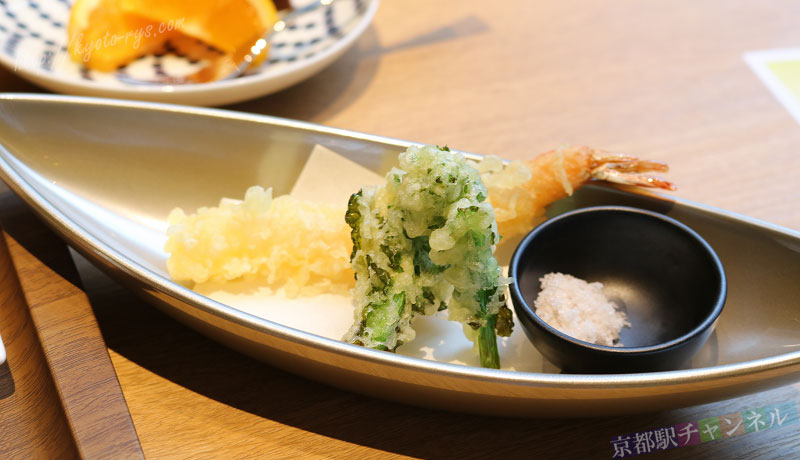 朝食の天ぷら