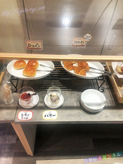 自家製天然酵母のパン
