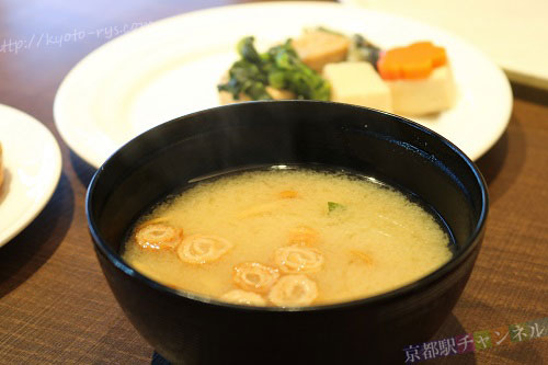 ココナッツ海老カレー