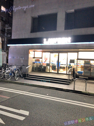 コンビニ