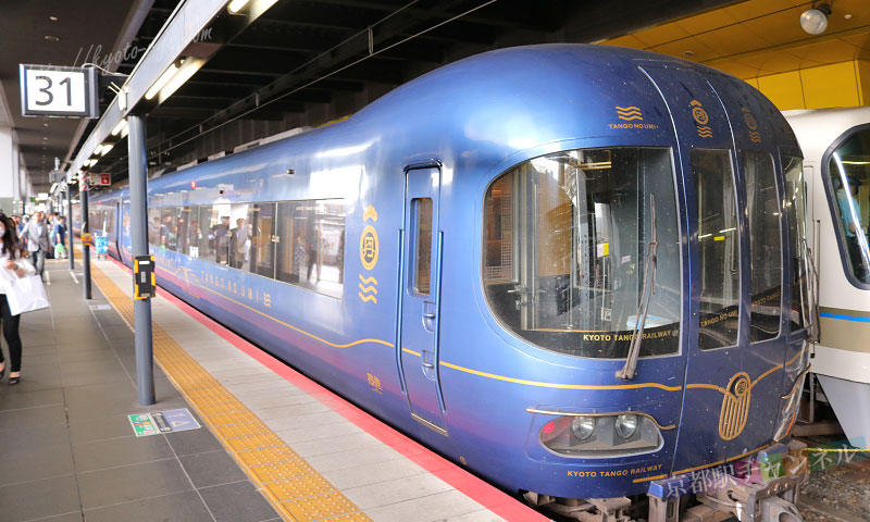 京都駅の嵯峨野線ホーム
