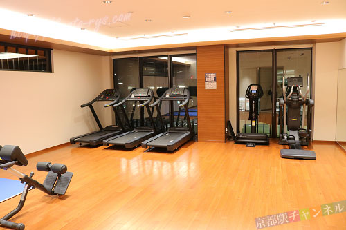 フィットネスルーム