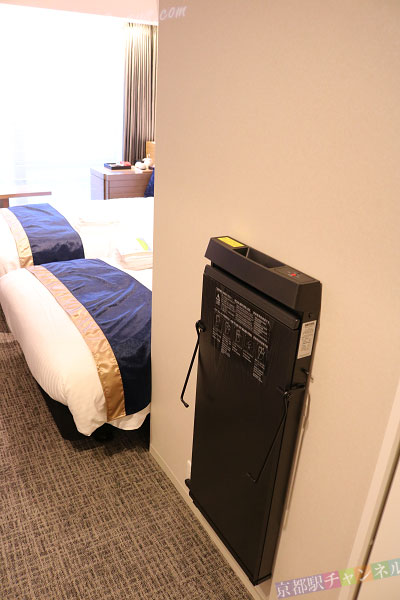 ズボンプレッサー